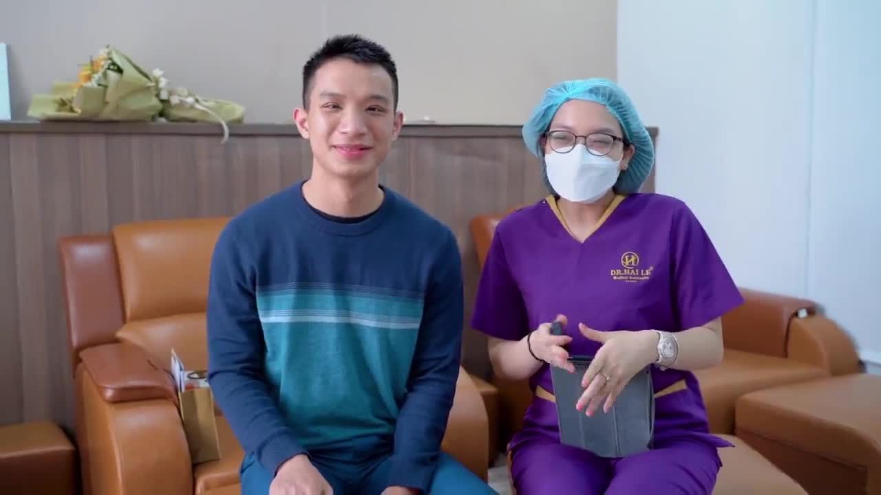 Những giọt nước mắt đã rơi khi mẹ dẫn con trai cùng đi làm đẹp và cái kết