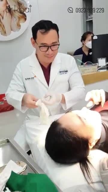 BS KHẢI TÁI KHÁM KHÁCH HÀNG: NÂNG MŨI CẤU TRÚC - CẮT MÍ TRÊN - MỞ GÓC MẮT - CẮT THU NHÂN TRUNG.