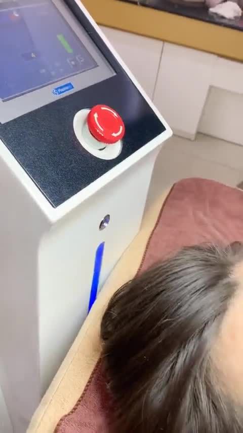 Chọn môi xinh, chọn phun môi Xuân Hương