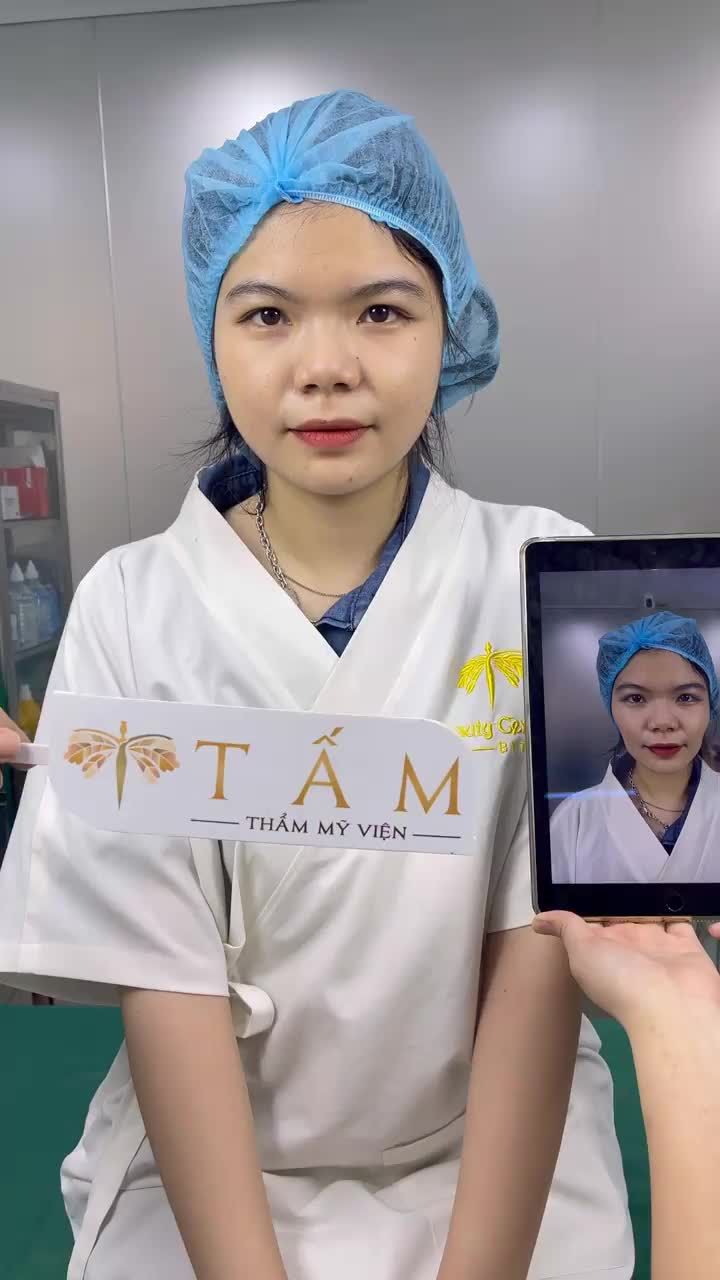 “Em rất là hài lòng với dịch vụ Filler ở đây” là câu nói mà Tấm nghe mỗi ngày từ các khách hàng của mình.
