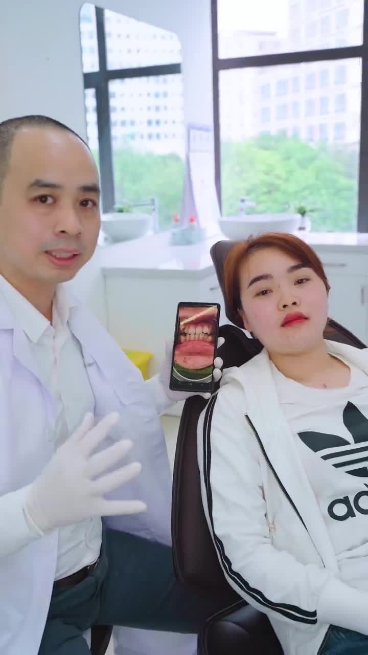 BÁC SĨ TUYẾN PHÂN TÍCH CASE KHÁCH HÀNG LÀ DU HỌC SINH NHẬT BẢN THẨM MỸ 20 RĂNG ORODENT CAO CẤP