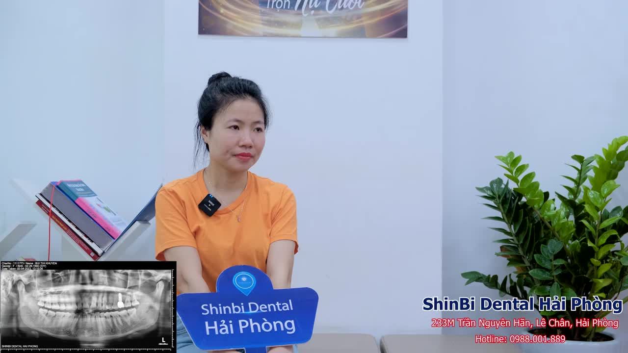 Không dám cười to vì sợ răng xấu!