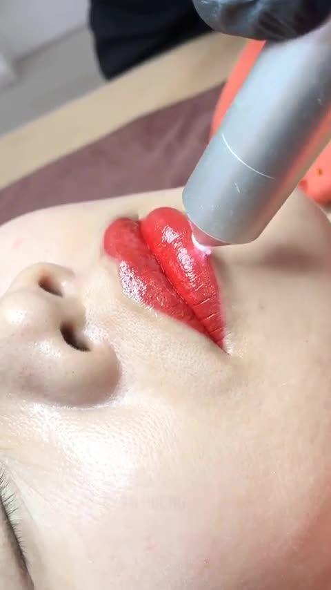 Môi vừa dứt ki.m xong, xinh quá đi thôi cả nhà ơi.