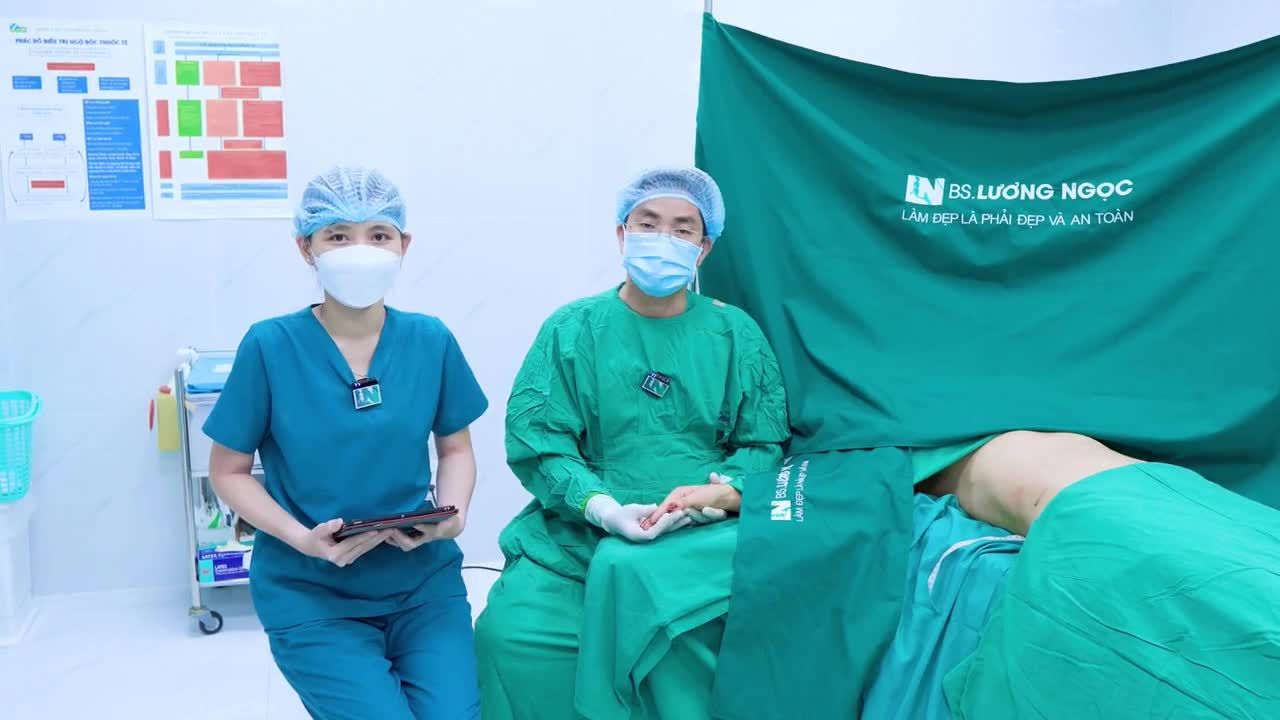 Tay mềm mại, da mịn căng – không chỉ đơn thuần là đôi bàn tay đẹp.