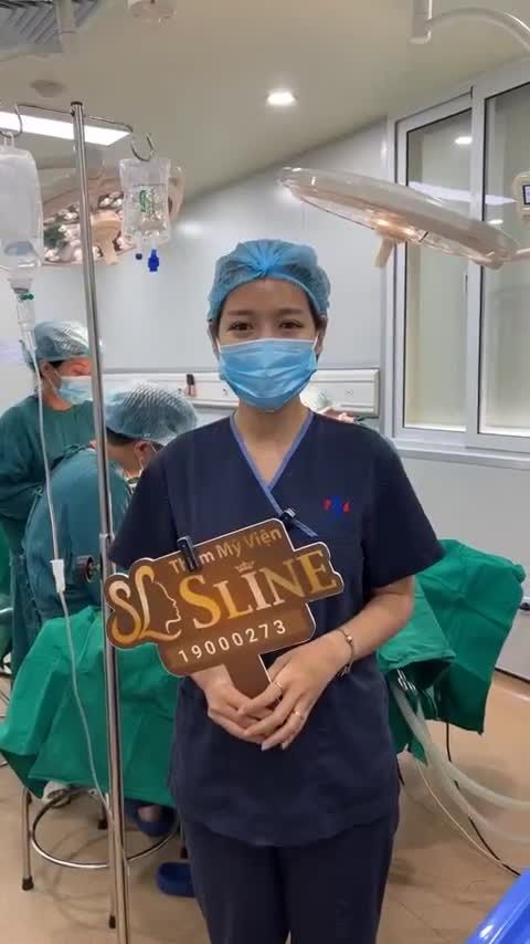 Không khí làm việc những ngày cuối cùng trong TUẦN LỄ ƯU ĐÃI VÀNG! ...Không chỉ kín lịch với nhưng ca đại phẫu nâng cấp vòng 1, hút mỡ siết eo,...