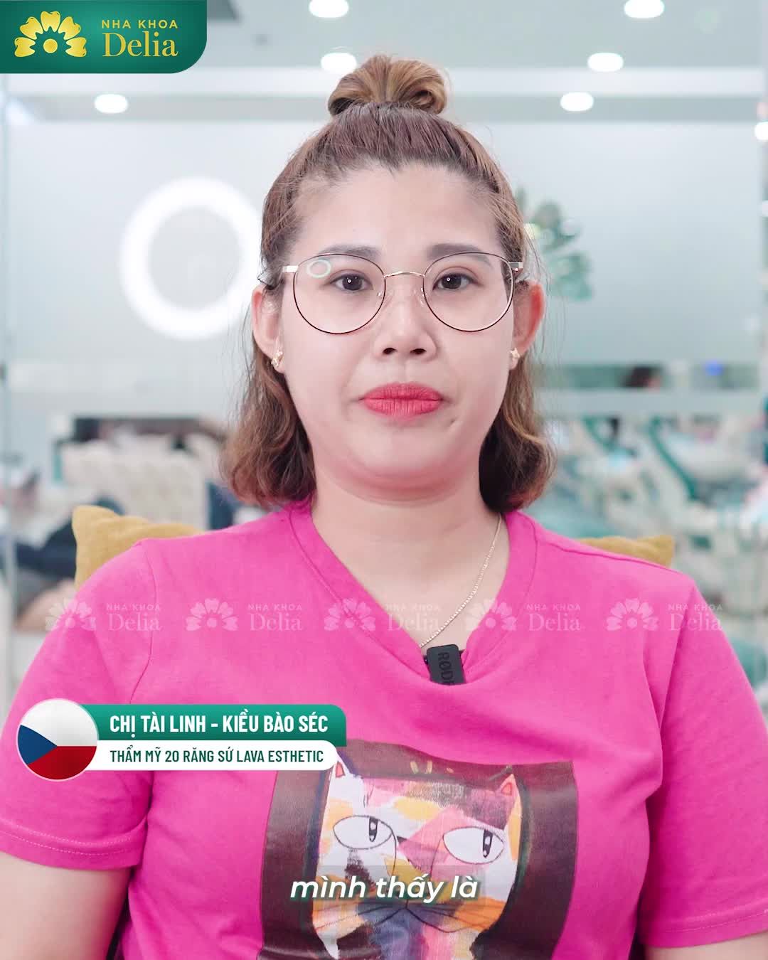 Lần này về Việt Nam, chị và ông xã đã cùng nhau đến nha khoa Delia để hoàn thiện nụ cười: