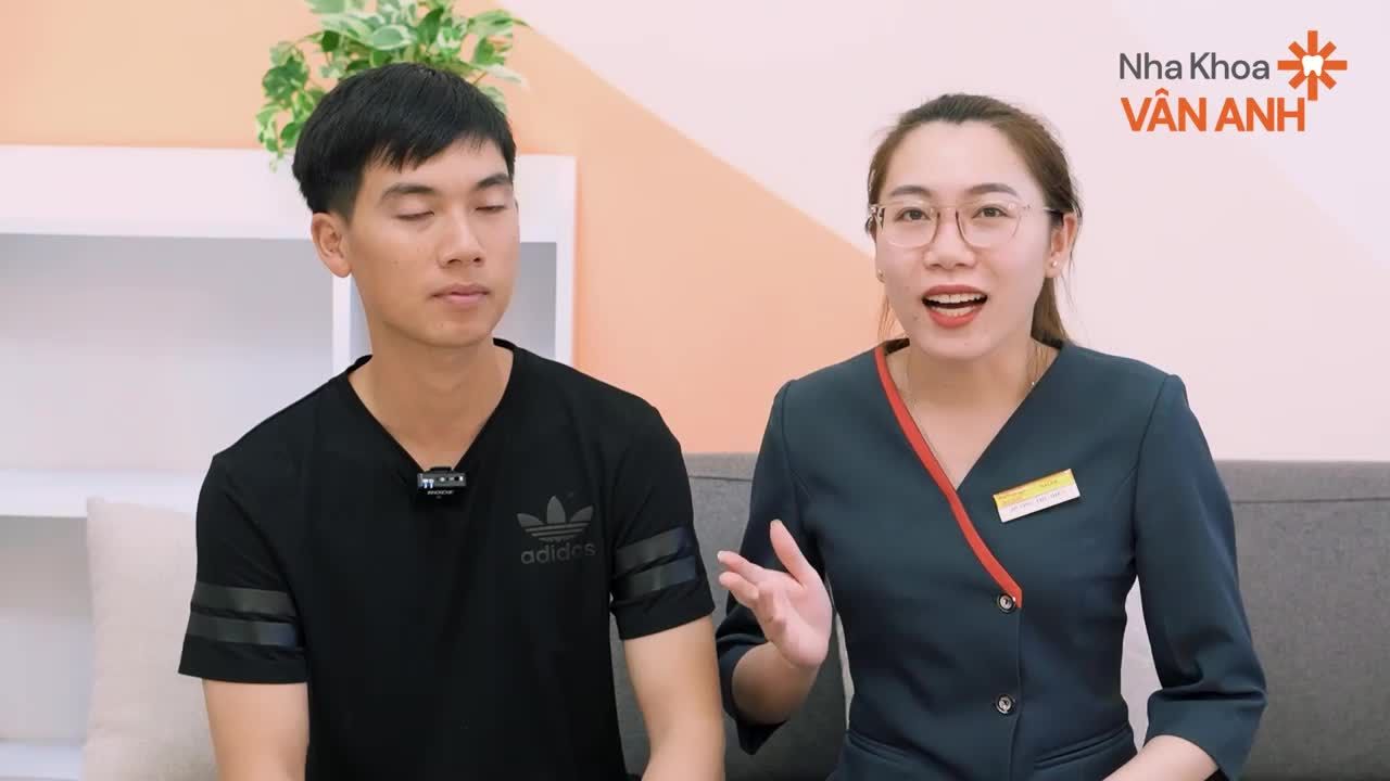 Sau khi sử dụng dịch vụ niềng răng và dán sứ veneer, Khách hàng Bùi Văn Nam có bật mí điều gì về Nha khoa Vân Anh