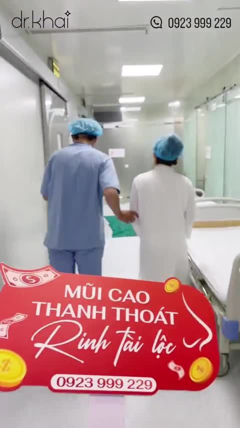 MŨI XINH RINH TÀI LỘC KHÁCH HÀNG XEM PHONG THỦY ĐỂ NÂNG MŨI