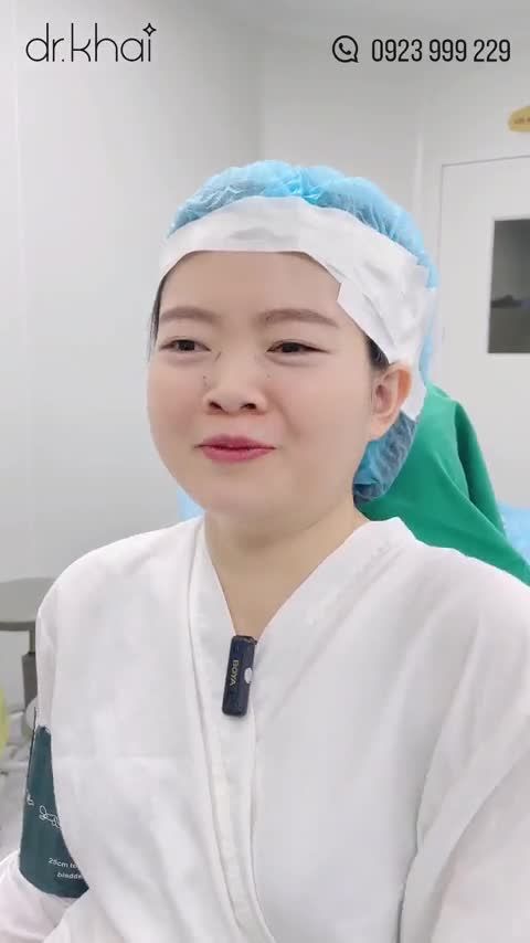 "CHỈ CẦN NHÌN THẤY DÁNG MŨI BÁC SĨ KHẢI LÀM LÀ QUYẾT ĐỊNH NÂNG MŨI NGAY"