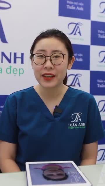 SAU PHẪU THUẬT KHÁCH HÀNG QUAY TRỞ LẠI TÁI KHÁM (CẮT CHỈ) TẠI THẨM MỸ TUẤN ANH