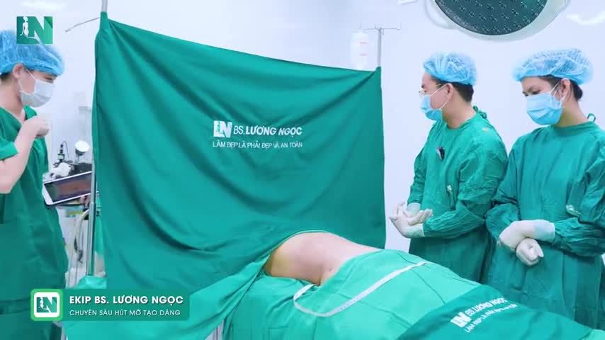 Lựa chọn trở về Việt Nam để thực hiện giảm mỡ bụng, vì Chị chia sẻ: