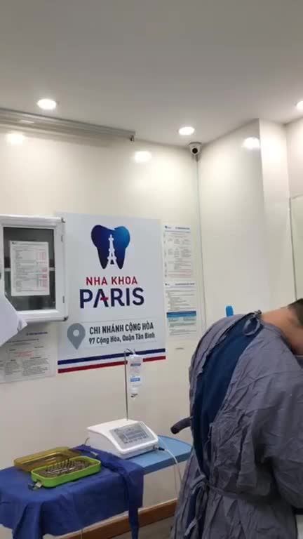 Quá trình cấy ghép implant Dentium Hàn Quốc tại Nha khoa Paris Cộng Hòa Bác sĩ thực hiện: Võ Tá Dũng