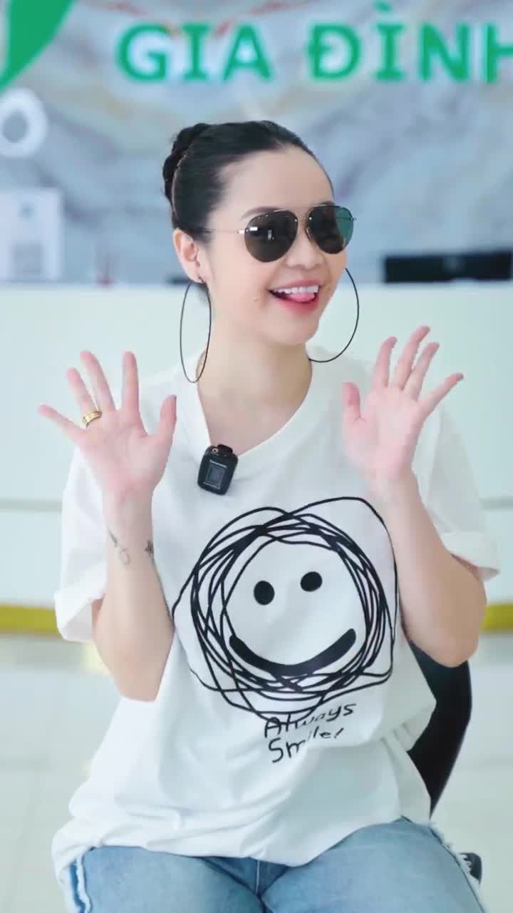 TRÒ CHUYỆN CÙNG CA SĨ VŨ HẠNH NGUYÊN SAU 5 NĂM THẨM MỸ RĂNG SỨ