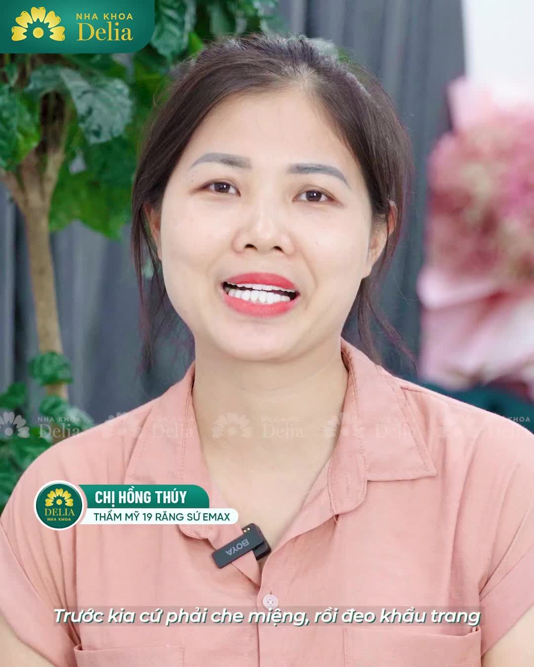 Chị Lã Thuý chia sẻ sau khi bọc răng sứ tại nha khoa Delia.