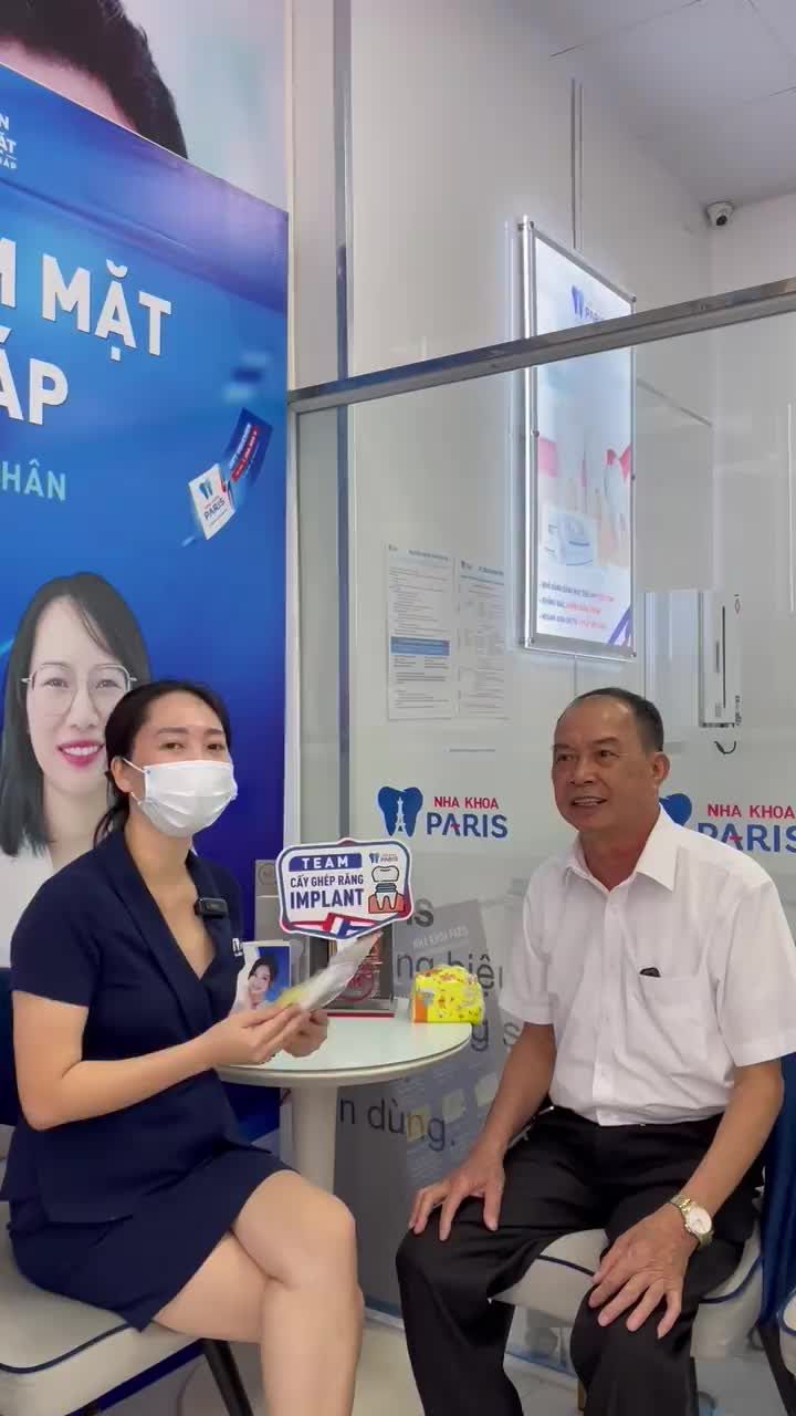 Thử thách ăn nhai của Khách hàng sau khi được gắn hàm siêu cường lực trên 6 trụ Implant được PT theo phương pháp all on X tại nha khoa Paris Hải Phòng