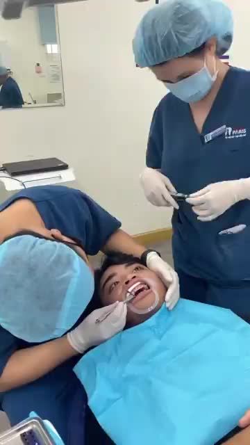Quá trình Gắn mắc cài tại Nha Khoa Paris, Chi nhánh số 97 đường Cộng Hoà