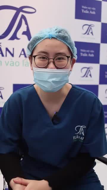 Mỗi khách hàng đến với Thẩm mỹ Tuấn Anh đều được tư vấn và chăm sóc chu đáo