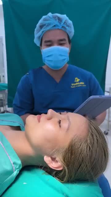 Khách hàng Nâng mũi tại Tuấn Linh