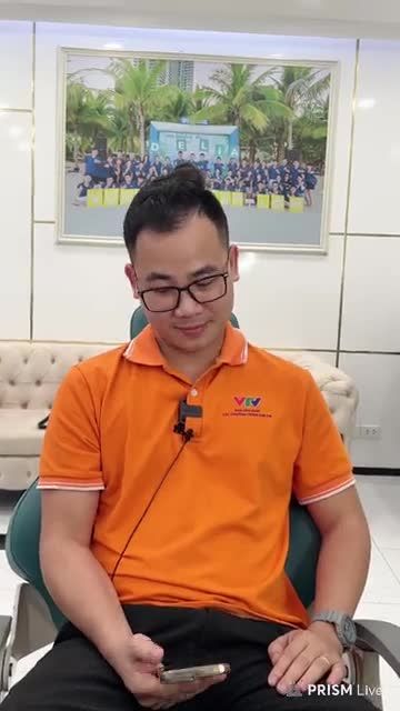Đạo diễn Nguyễn Huy Lâm reiview trải nghiệm làm răng sứ trên sóng livestream nhà Delia!!