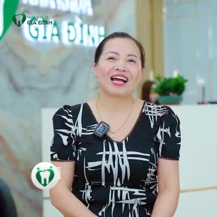 CHỊ GÁI ĐẾN TỪ MẢNH ĐẤT HOA PHƯỢNG ĐỎ LUÔN RẠNG NGỜI VỚI NỤ CƯỜI MỚI
