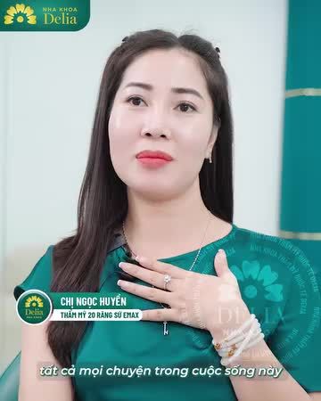 Đối với Delia, điều tuyệt vời nhất chính là được ngắm nhìn khách hàng luôn vui vẻ, yêu đời với nụ cười toả sáng luôn hiện diện trên môi