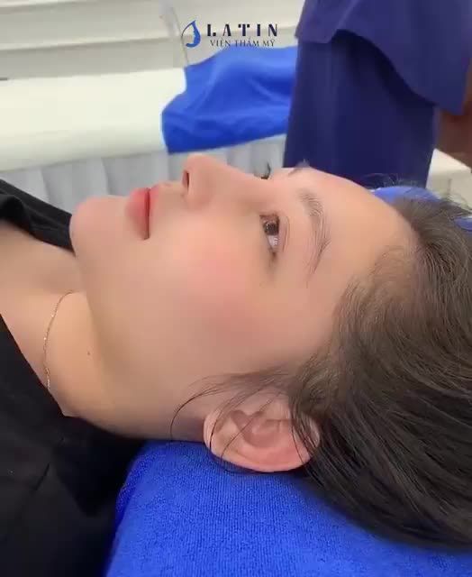 Mũi của em gái 11 ngày!