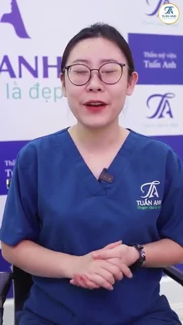 SAU CHỈ VỚI 7 NGÀY KHÁCH HÀNG QUAY TRỞ LẠI TÁI KHÁM (CẮT CHỈ) TẠI THẨM MỸ TUẤN ANH
