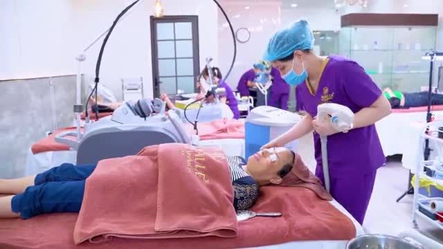 Điều trị tàn nhang 1 lần duy nhất bằng công nghệ ánh sáng Elos hiệu quả vượt trội làm 1 lần đánh bay tàn nhang