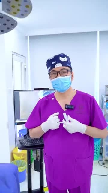 Cằm ngắn, lẹm được Dr.Hải Lê khắc phục thành công như thế nào? Theo dõi ngay