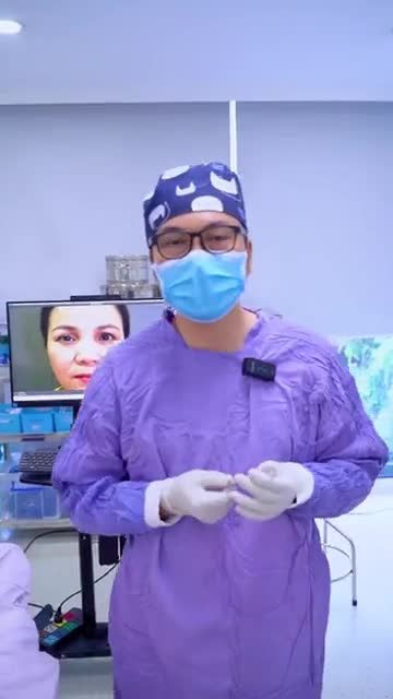 Bác sĩ Hải Lê chia sẻ 2 ca mí sụp bẩm sinh và mí sửa lỗi hỏng sẽ có cách khắc phục như thế nào?