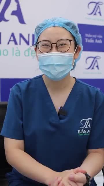 SAU CHỈ VỚI 7 NGÀY KHÁCH HÀNG QUAY TRỞ LẠI TÁI KHÁM (CẮT CHỈ) TẠI THẨM MỸ TUẤN ANH