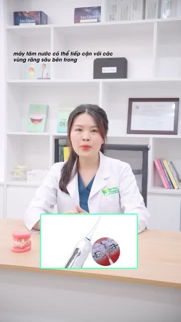 Tại sao phải sử dụng máy tăm nước khi niềng răng