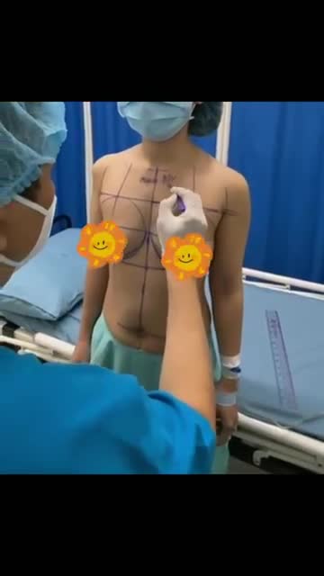 Bình thường bé bé xinh xinh Nâng thêm một chút, nhìn ưng quá chừng