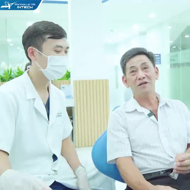 CẬN CẢNH LẮP RĂNG TOÀN HÀM TRÊN - ĂN THỬ KẸO LẠC CỦA KHÁCH HÀNG ĐỖ QUANG TRUNG