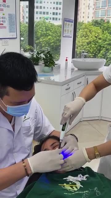 THẨM MỸ RĂNG SỨ CHO CHỊ KHÁCH HÀNG ĐẾN TỪ LẠNG SƠN