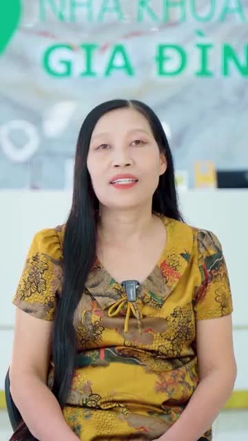 TRÒ CHUYỆN CÙNG CHỊ KHÁCH XÓA BỎ ĐƯỢC RĂNG SỨ KIM LOẠI SAU NHIỀU NĂM CHUNG SỐNG