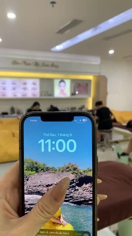 Làm đẹp tại phòng phun thêu thẩm mỹ