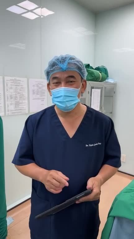 Mũi cấu trúc sụn tai thu nền sau 2h30p