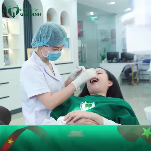 Nha khoa Gia Đình - nơi Quy tụ đội ngũ chuyên gia trên 18 năm kinh nghiệm, thực hiện thành công hàng ngàn ca thẩm mỹ, sẽ giúp bạn có được nụ cươi ưng ý chỉ sau 2 lần hẹn.