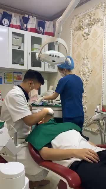 KH Tiến Sơn - Gắn mắc cài - Chỉnh lệch mặt.