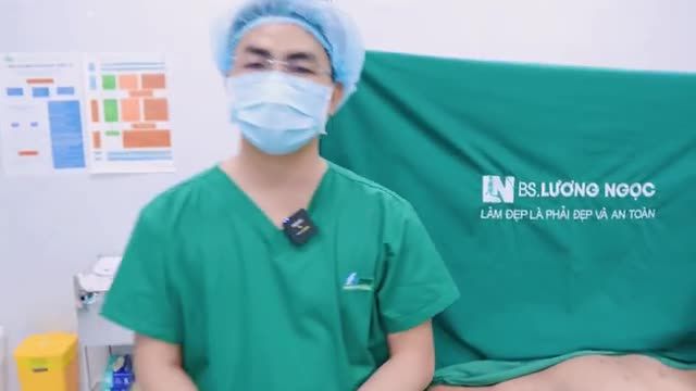 Là chủ của một cửa hàng thời trang, chị Bích Tuyền thường xuyên phải livestream, chính vì thế, ngoại hình là điều vô cùng quan trọng trong công việc của chị.
