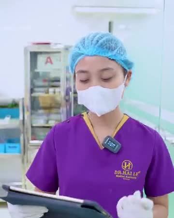 Đôi mắt đẹp rạng ngời chỉ sau 45 phút thực hiện cả nhà cùng theo dõi