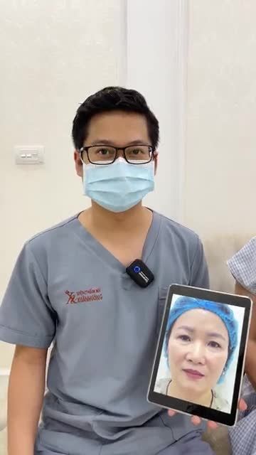 Cùng bác sĩ Đức trò chuyện cùng khách hàng sau 5 ngày rút chỉ nâng cung mày nhé cả nhà