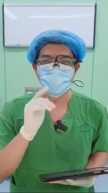 Dáng mũi trước phẫu thuật bị lộ đầu mũi hoàn toàn.