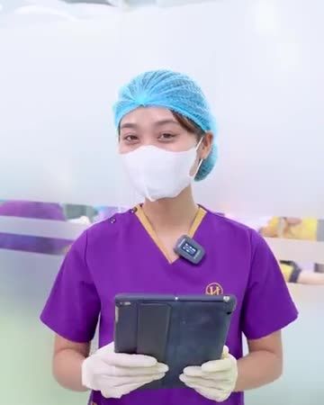 Mũi thấp tẹt bạn đừng quá lo lắng đã có Dr.Hải Lê giải quyết giúp bạn
