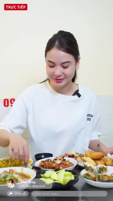 DJ Dương Tây thử thách răng sứ ăn sập foodtour Hải Phòng