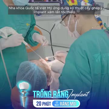 CẬN CẢNH THAO TÁC CHUYÊN NGHIỆP CỦA ĐỘI NGŨ BÁC SĨ TRONG QUÁ TRÌNH IMPLANT XÂM LẤN TỐI THIỂU