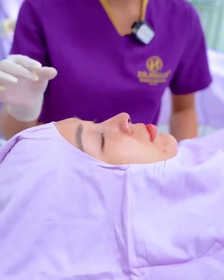 Nếu bạn đang có ý định Nâng mũi tại Dr.Hải Lê thì không thể bỏ qua video này