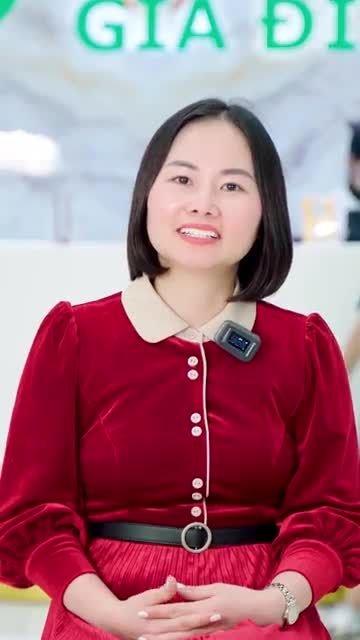CHỊ KHÁCH XINH ĐẸP VỪA HOÀN THÀNH THẨM MỸ 16 RĂNG SỨ CAO CẤP TẠI NHA KHOA GIA ĐÌNH