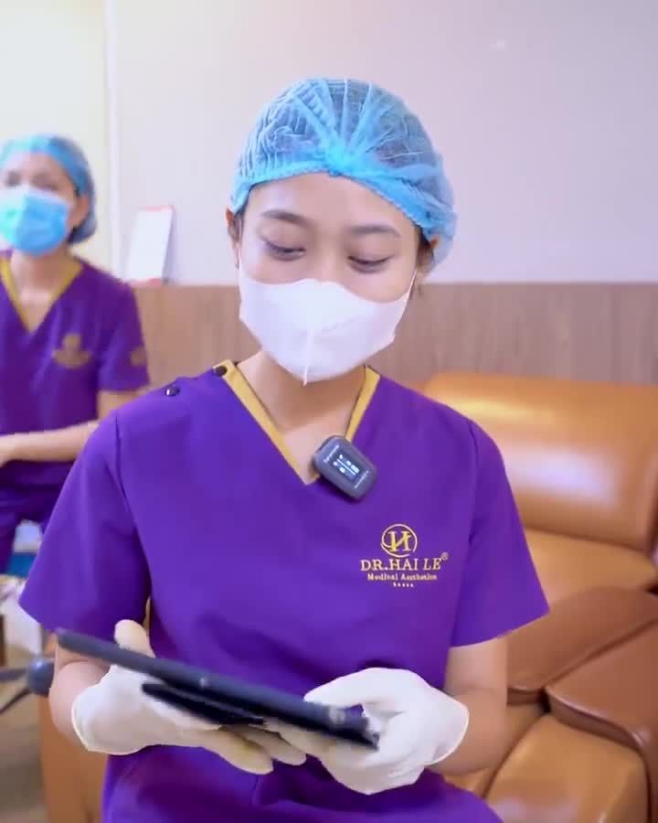 Nâng cung mày trẻ ra từ 5-10 tuổi bạn có tin không? Theo dõi ngay